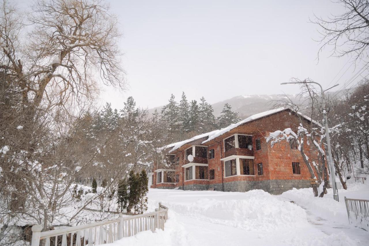 Apricot Aghveran Resort 외부 사진